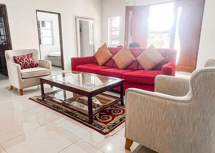 Villa Alyana